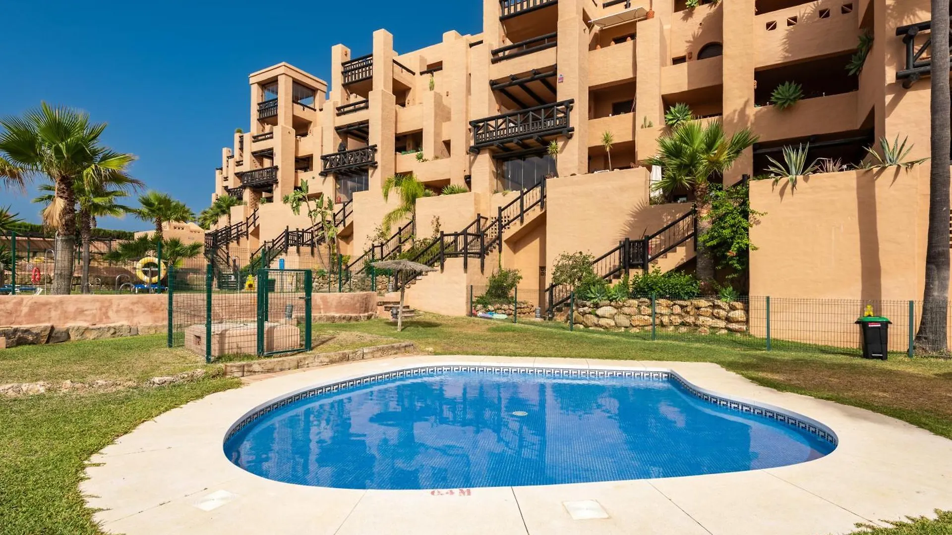 Apartment Coto Real location